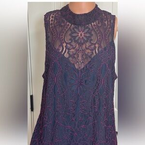 White House Black Market Lace Shell Top – Two-Tone Floral – Size 16 – NWT